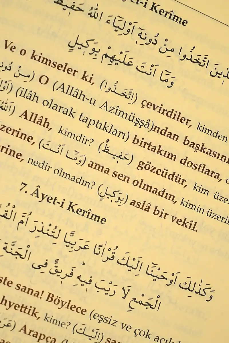 Kuranı%20Mecid%20Kelime%20Manalı%20Kuranı%20Kerim%203%20Cilt%20Takım